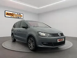 Grau Gebraucht 2012 VW Sharan Style Van / Kleinbus | 14.700 € (Etwas zu teuer)
