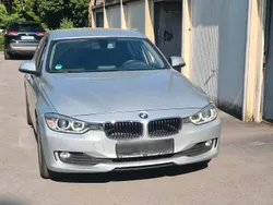 Silber Gebraucht 2013 BMW 318 Limousine | 10.800 € (Fairer Preis)