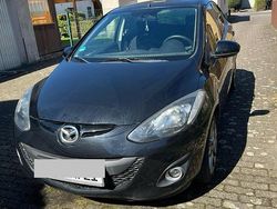 Schwarz Gebraucht 2013 Mazda 2 Kleinwagen | 6.600 €