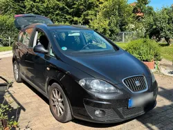 Schwarz Gebraucht 2010 Seat Altea XL Van / Kleinbus | 8.990 € (Teuer)