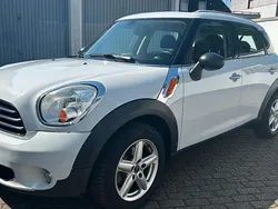 Weiß Gebraucht 2012 Mini One Countryman SUV | 6.650 € (Fairer Preis)