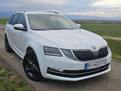 Weiß Gebraucht 2019 Skoda Octavia Style Kombi | 9.999 € (Fairer Preis)