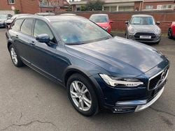 Blau Gebraucht 2018 Volvo V90 CC Kombi | 23.900 € (Fairer Preis)
