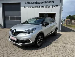 Grau Gebraucht 2017 Renault Captur Intens SUV | 10.500 € (Fairer Preis)