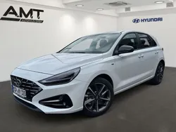 Weiß Neu 2024 Hyundai i30 Advantage Limousine | 24.950 € (Fairer Preis)