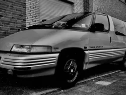 Silber Gebraucht 1993 Pontiac Trans Sport Van / Kleinbus | 1.400 €