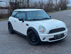 Weiß Gebraucht 2008 Mini ONE Kleinwagen | 2.950 € (Guter Preis)