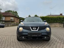 Grau Gebraucht 2011 Nissan Juke Visia SUV | 4.999 € (Teuer)