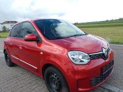 Rot Gebraucht 2021 Renault Twingo Signature Kleinwagen | 12.300 € (Fairer Preis)