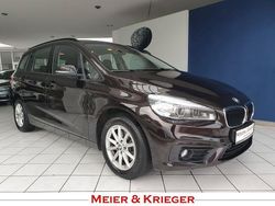 Braun Gebraucht 2016 BMW 218 Gran Tourer Advantage Van / Kleinbus | 14.890 € (Fairer Preis)