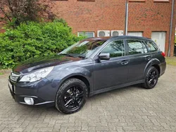 Grau Gebraucht 2011 Subaru Outback Exclusive+ SUV | 11.950 € (Guter Preis)