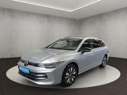 Silber Gebraucht 2024 VW Golf VIII Goal Kombi | 29.400 € (Guter Preis)