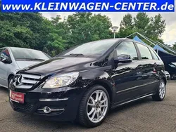 Schwarz Gebraucht 2009 Mercedes B180 Van / Kleinbus | 10.800 € (Teuer)