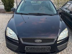 Blau Gebraucht 2004 Ford Focus Kleinwagen | 250 € (Superpreis)
