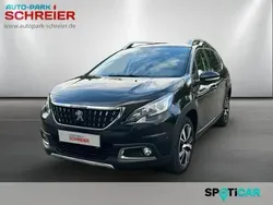 Schwarz Gebraucht 2018 Peugeot 2008 Allure SUV | 13.990 € (Etwas zu teuer)