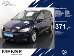 Atlantik blue Gebraucht 2024 VW Touran Comfortline Van / Kleinbus | 32.985 € (Fairer Preis)