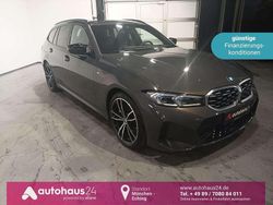 Grau Gebraucht 2024 BMW M340 Performance Limousine | 54.220 € (Fairer Preis)