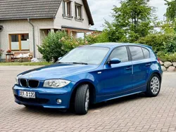 Blau Gebraucht 2006 BMW 120 Kleinwagen | 3.600 € (Teuer)