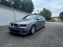 Grau Gebraucht 2007 BMW 530 M Sport Kombi | 5.000 € (Superpreis)