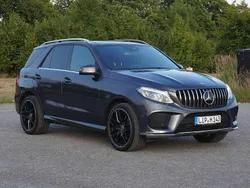 Grau Gebraucht 2015 Mercedes GLE350 AMG SUV | 29.999 € (Fairer Preis)