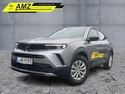 Lack grau artense/typ aussenve Gebraucht 2023 Opel Mokka-e Elegance SUV | 19.890 € (Guter Preis)