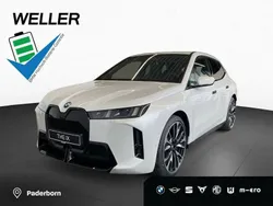 Mineralweiãÿ (weiß) Neu 2025 BMW iX Comfort Edition SUV | 90.990 € (Etwas zu teuer)