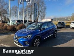 Blau Gebraucht 2024 Renault Captur Techno SUV | 20.950 €