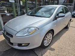 Grau Gebraucht 2009 Fiat Bravo Kleinwagen | 2.900 € (Fairer Preis)