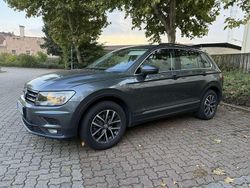 Grau Gebraucht 2019 VW Tiguan Comfortline SUV | 19.200 € (Superpreis)
