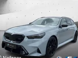 Grau Neu 2025 BMW M5 Comfort Edition Kombi | 158.370 € (Teuer)
