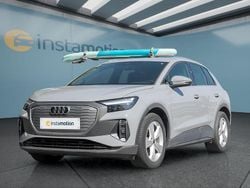 Grau Gebraucht 2022 Audi Q4 e-tron SUV | 24.099 € (Guter Preis)