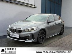 Skyscraper grau Gebraucht 2023 BMW 120 M Sport Kleinwagen | 29.999 € (Fairer Preis)