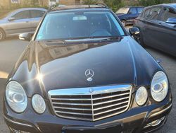 Schwarz Gebraucht 2006 Mercedes E320 Kombi | 3.900 € (Fairer Preis)