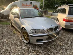 Silber Gebraucht 2002 BMW 318 Sport Line Kombi | 1.600 €