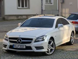 Weiß Gebraucht 2011 Mercedes CLS350 Sport Coupé | 29.590 € (Teuer)