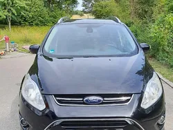 Schwarz Gebraucht 2012 Ford C-MAX Titanium Van / Kleinbus | 4.499 € (Etwas zu teuer)