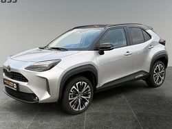 Schwarz Gebraucht 2024 Toyota Yaris Cross Plus SUV | 29.980 € (Etwas zu teuer)