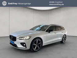 Weiß Gebraucht 2024 Volvo V60 Plus Kombi | 43.400 € (Teuer)