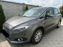 Grau Gebraucht 2016 Ford S-MAX S Van / Kleinbus | 7.900 € (Superpreis)