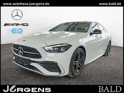 Weiß unilack polarweiß Gebraucht 2025 Mercedes C200 AMG Limousine | 45.880 € (Fairer Preis)