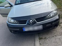 Grau Gebraucht 2006 Renault Laguna II Kombi | 1.600 €