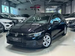 Schwarz Gebraucht 2020 VW Golf VIII Life Limousine | 20.480 € (Fairer Preis)