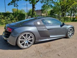 Grau Gebraucht 2011 Audi R8 Coupé Ambiente Coupé | 59.900 € (Etwas zu teuer)