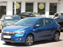 Blau Neu 2025 Dacia Sandero Expression Kleinwagen | 18.640 € (Guter Preis)