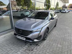 Artensegrau metallic Neu 2025 Peugeot 308 Allure Kombi | 27.995 € (Superpreis)