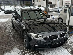 Schwarz Gebraucht 2020 BMW 320 M Sport Kombi | 22.900 €