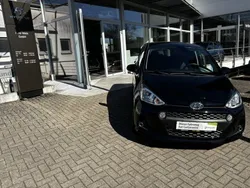 Phantom black. Gebraucht 2018 Hyundai i10 YES! Kleinwagen | 11.990 € (Teuer)