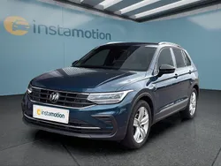 Blau Gebraucht 2023 VW Tiguan SUV | 30.799 € (Guter Preis)