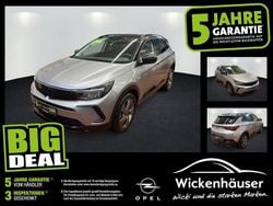 Kontrast grau/quarz silber Gebraucht 2022 Opel Grandland X SUV | 24.490 € (Fairer Preis)