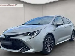 Silber Gebraucht 2021 Toyota Corolla Team Kombi | 24.490 € (Guter Preis)